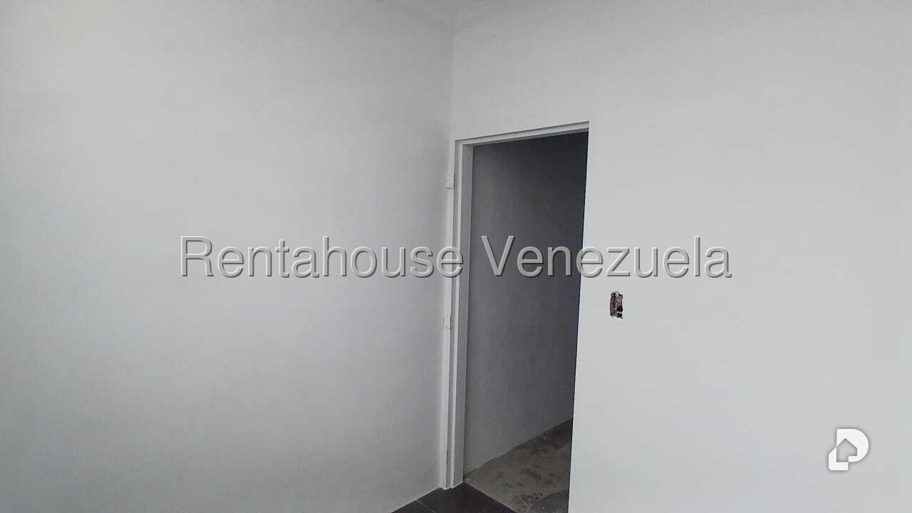 Local comercial en Catia, Caracas – 3