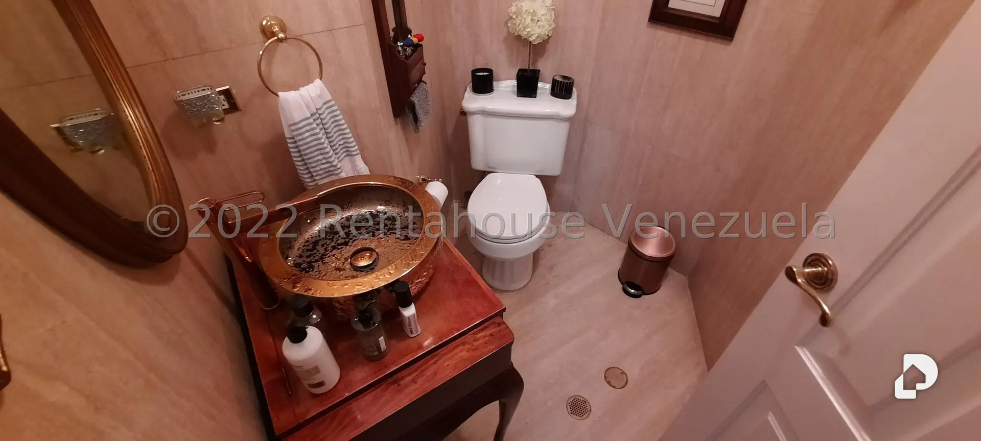 Apartamento en Colinas de Valle Arriba, Caracas – 11