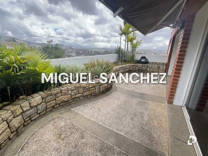 Apartamento en La Tahona, Caracas – 2