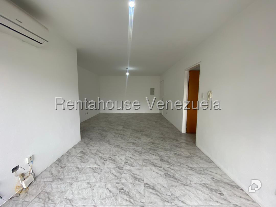 Apartamento en El Paraíso, Caracas – 13