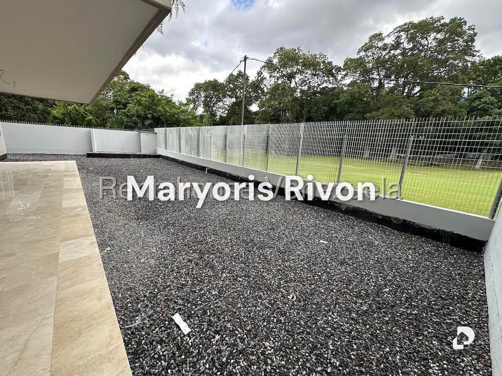 Apartamento en Campo Alegre, Caracas – 12