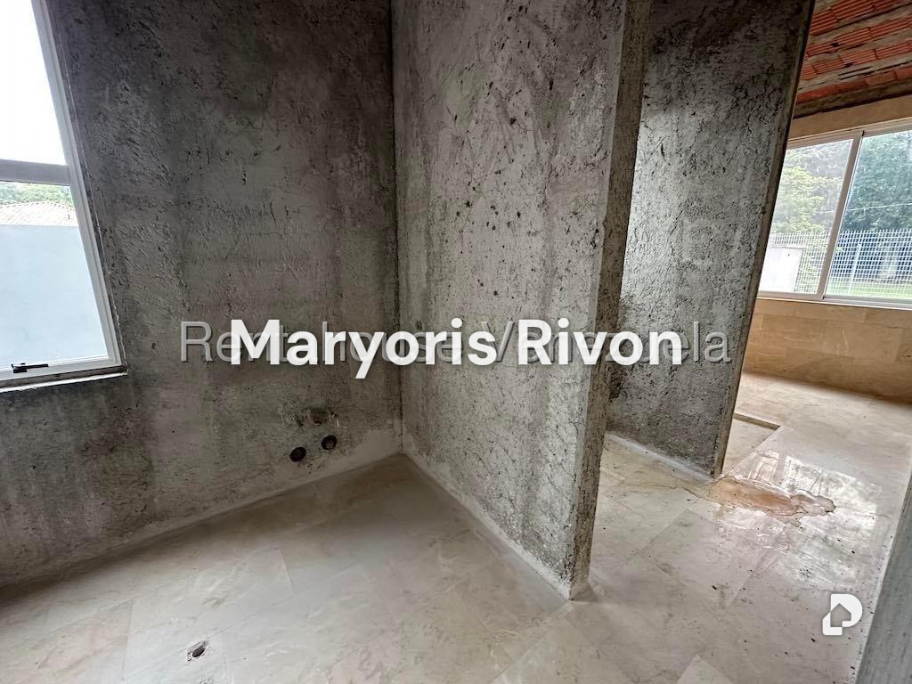 Apartamento en Campo Alegre, Caracas – 28