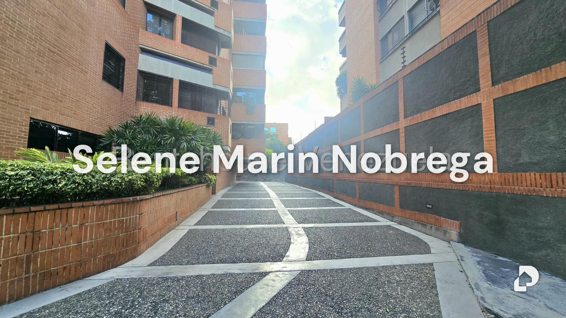 Apartamento en Campo Alegre, Caracas – 22