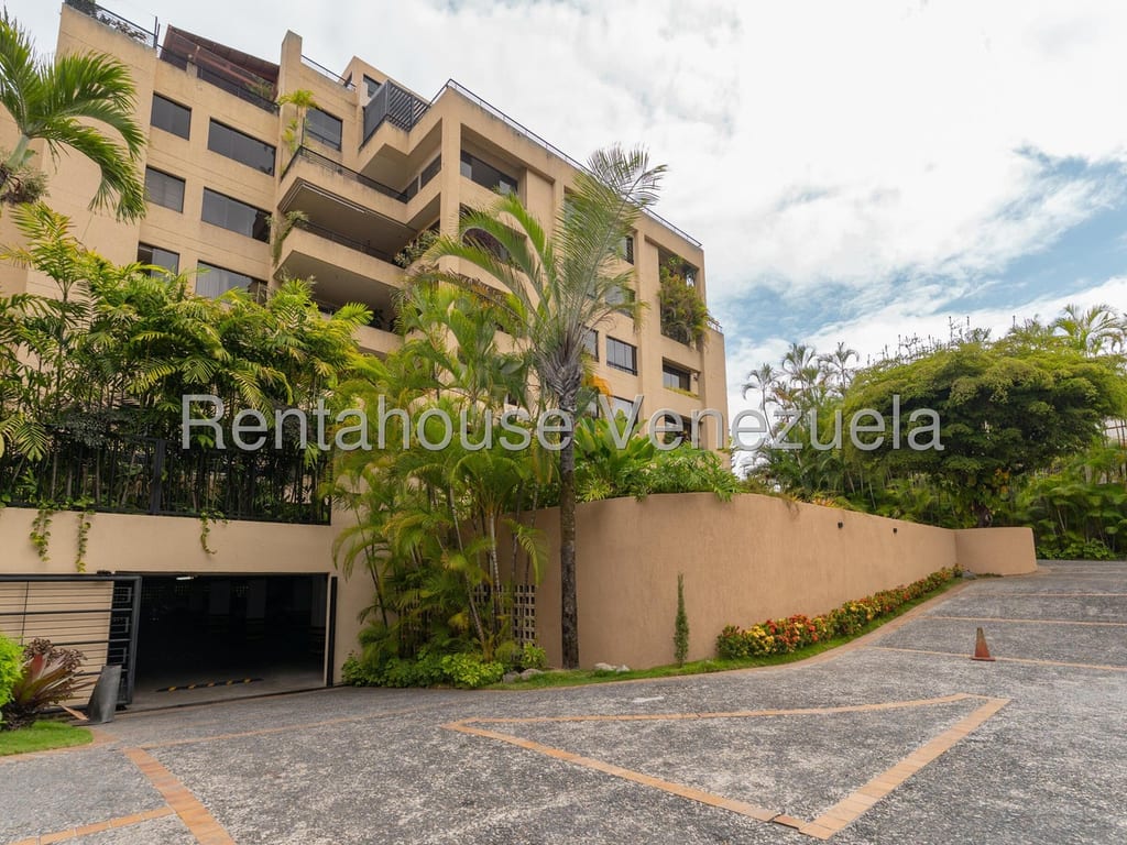Apartamento en Los Palos Grandes, Caracas - 1
