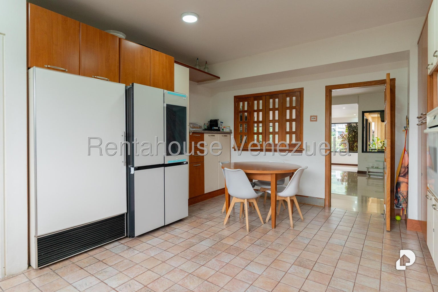 Apartamento en Los Palos Grandes, Caracas – 17