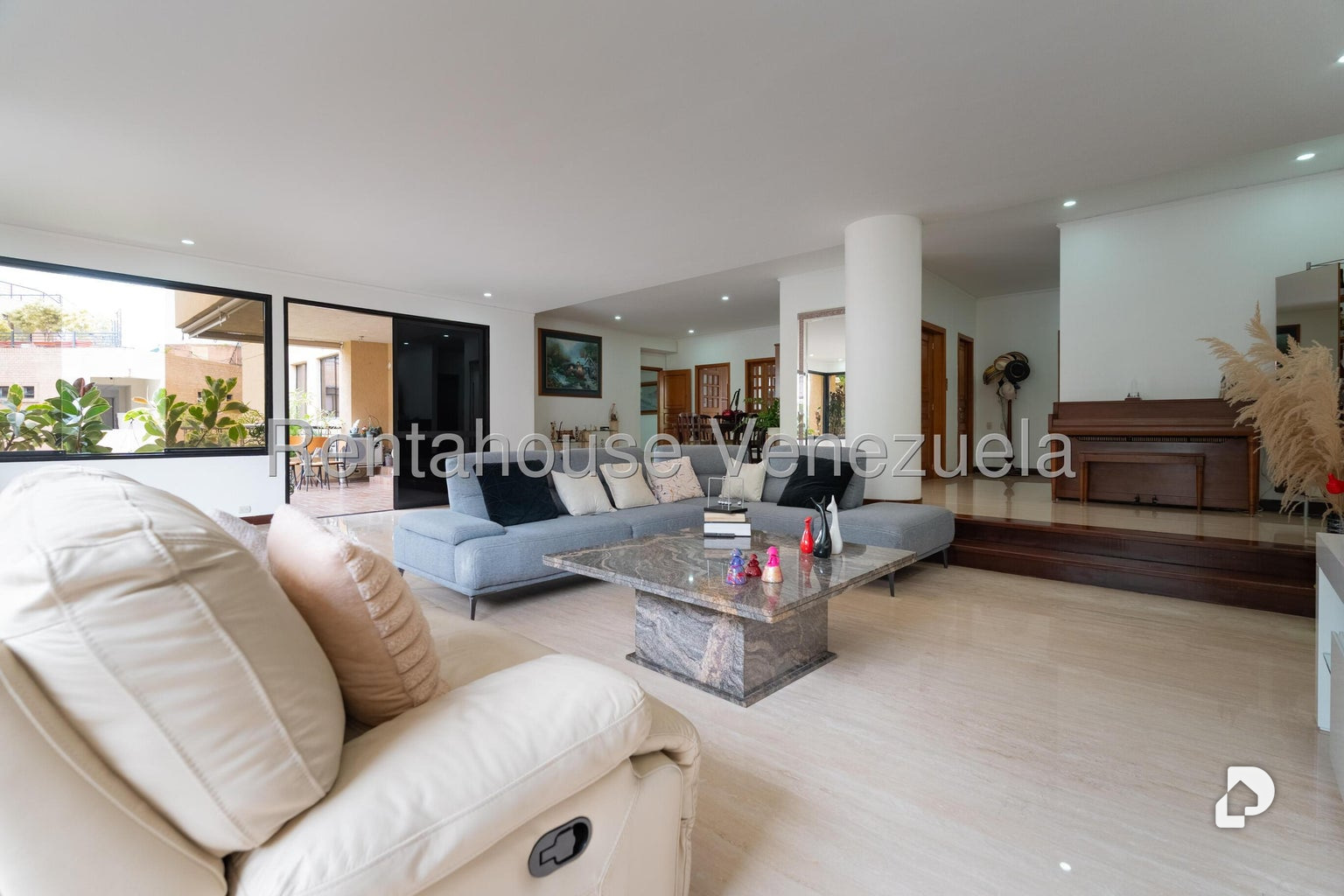 Apartamento en Los Palos Grandes, Caracas – 10