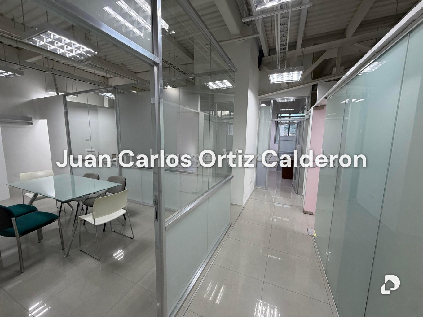Oficina en Las Mercedes, Caracas – 1