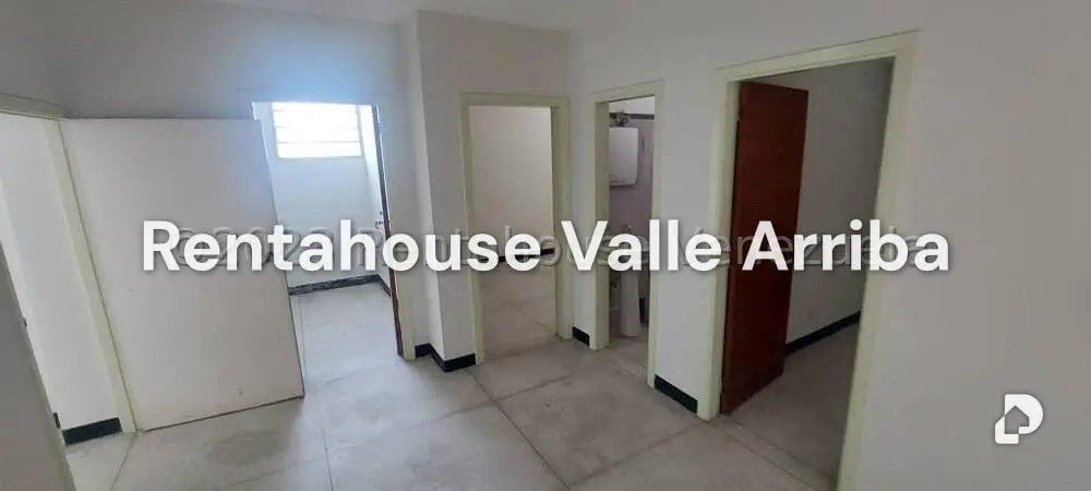 Casa en Alta Florida, Caracas – 18