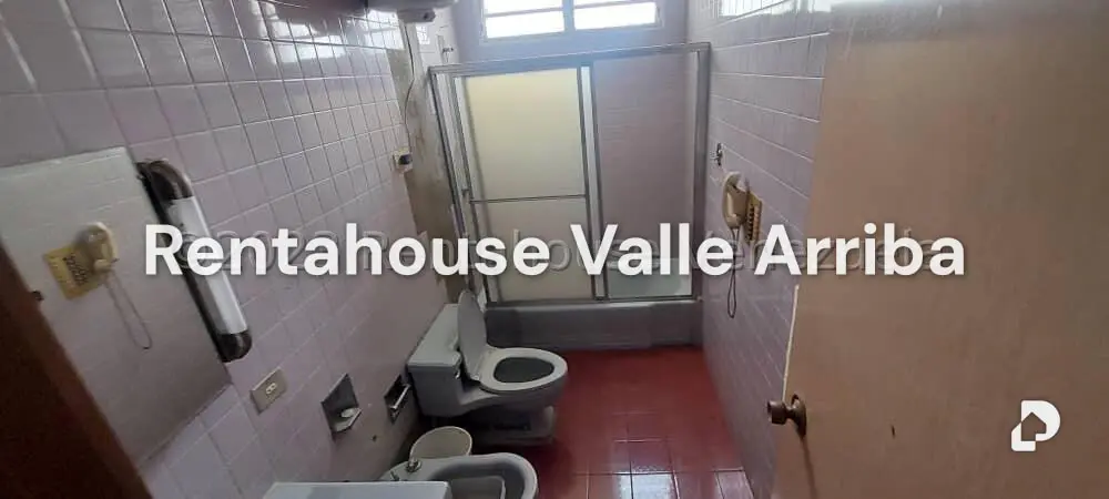 Casa en Alta Florida, Caracas – 13