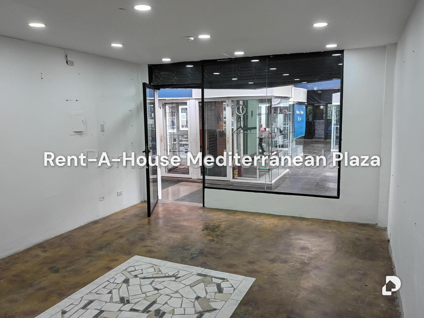 Local comercial en Los Jarales, San Diego – 6