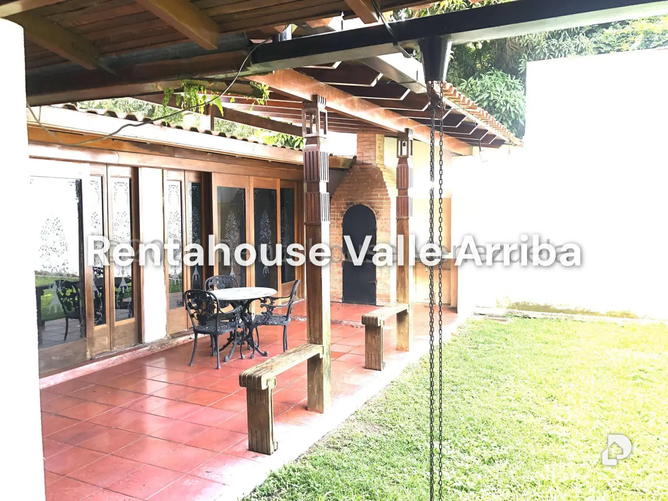 Casa en Cumbres de Curumo, Caracas – 17