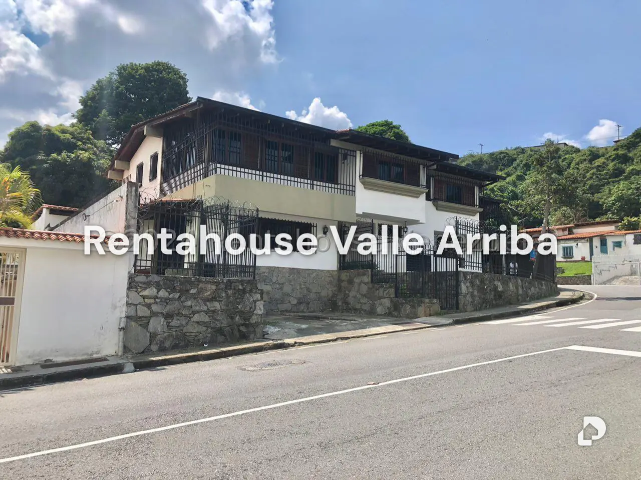 Casa en Cumbres de Curumo, Caracas – 1