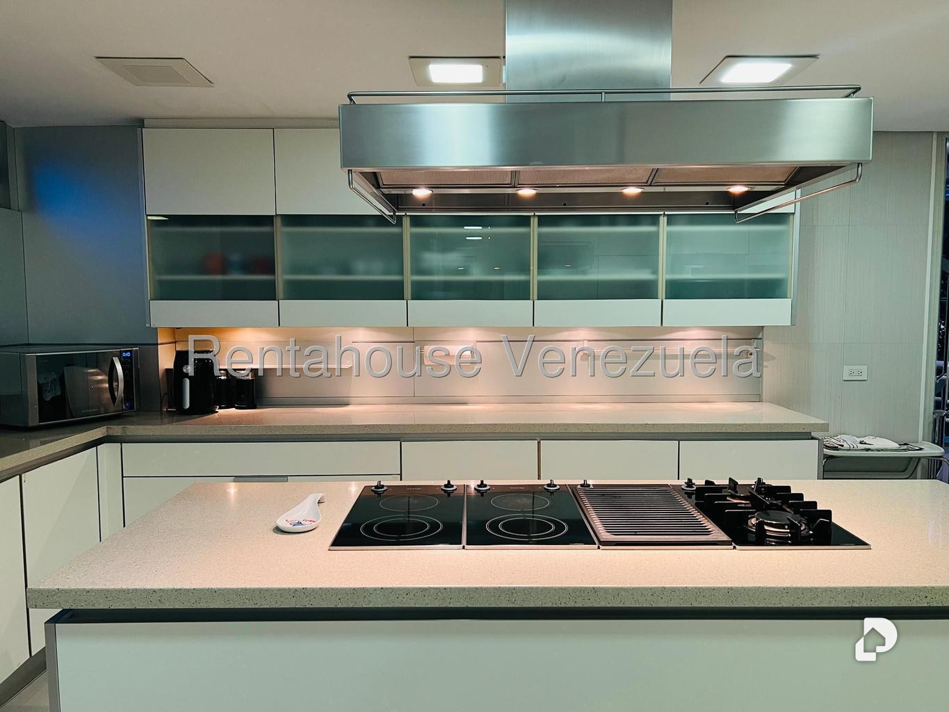Apartamento en La Castellana, Caracas – 12