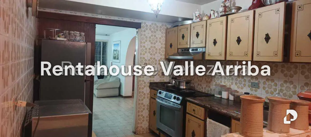 Apartamento en Colinas de Santa Mónica, Caracas – 9