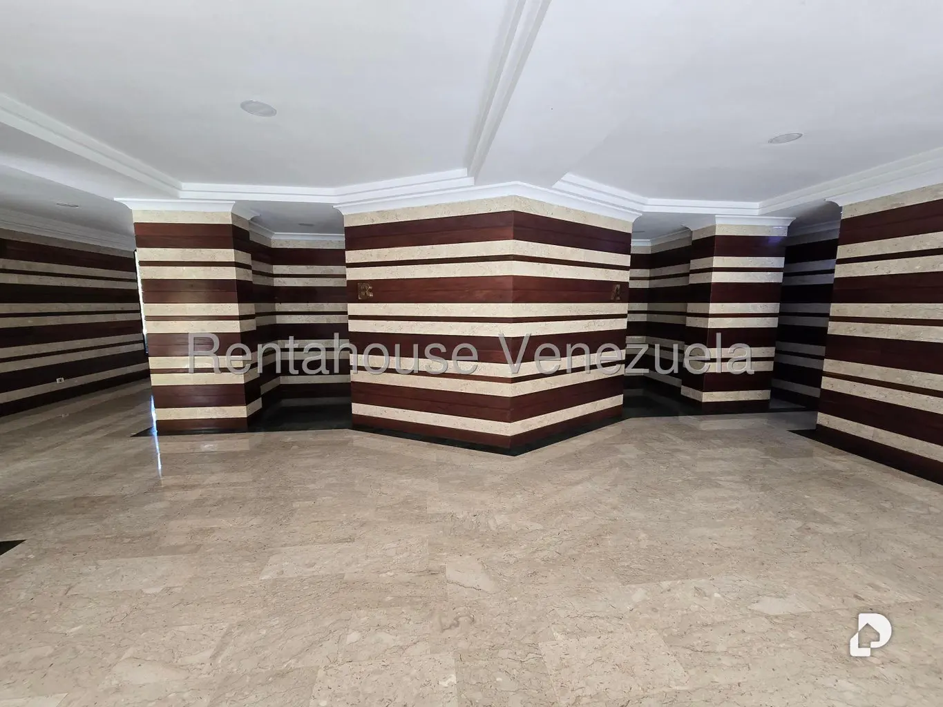 Apartamento en Campo Alegre, Caracas – 23