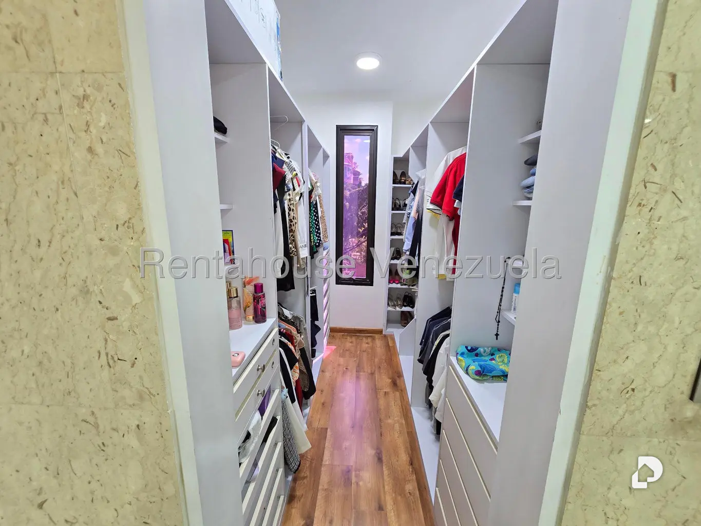 Apartamento en Campo Alegre, Caracas – 19