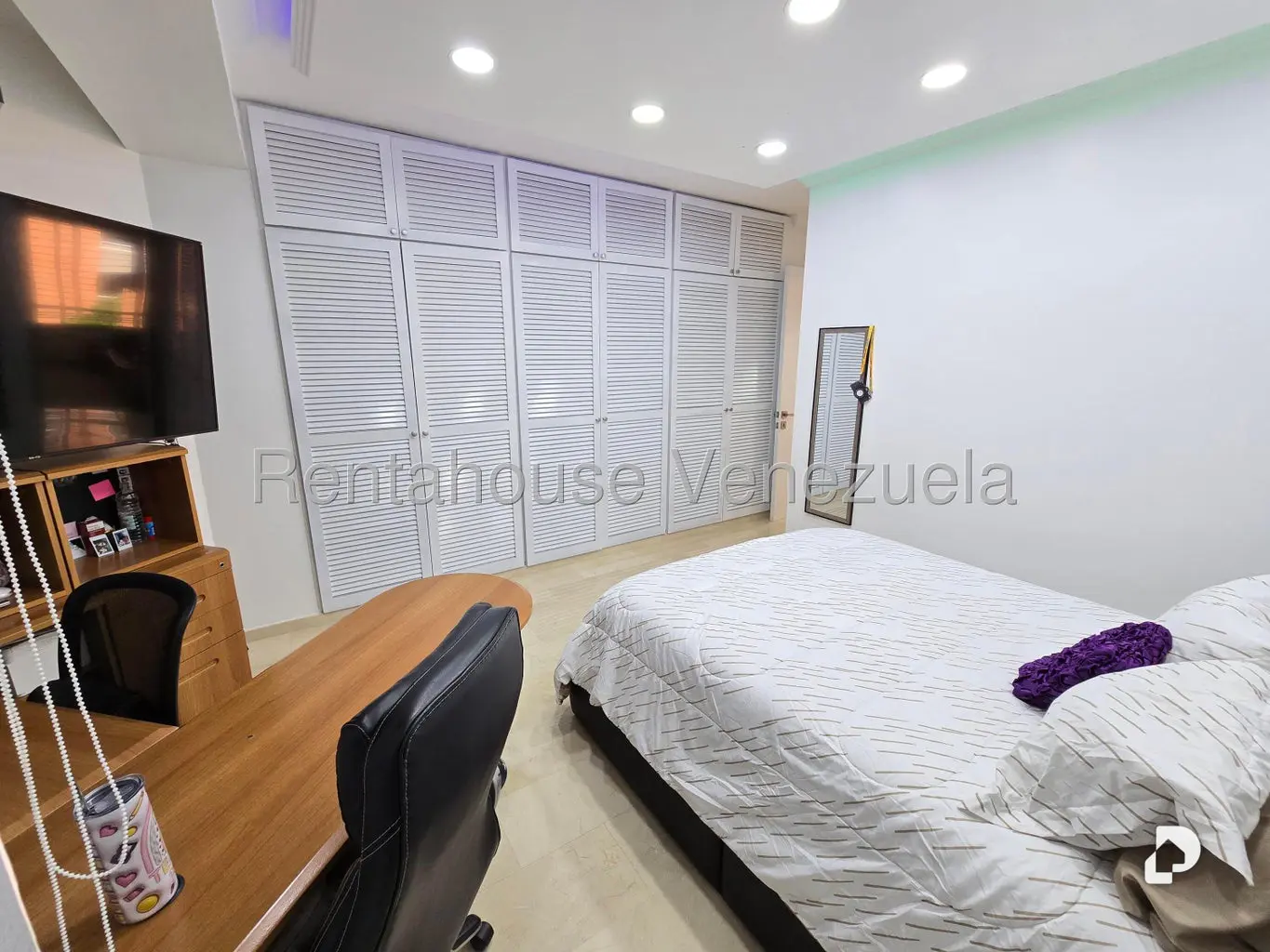 Apartamento en Campo Alegre, Caracas – 21