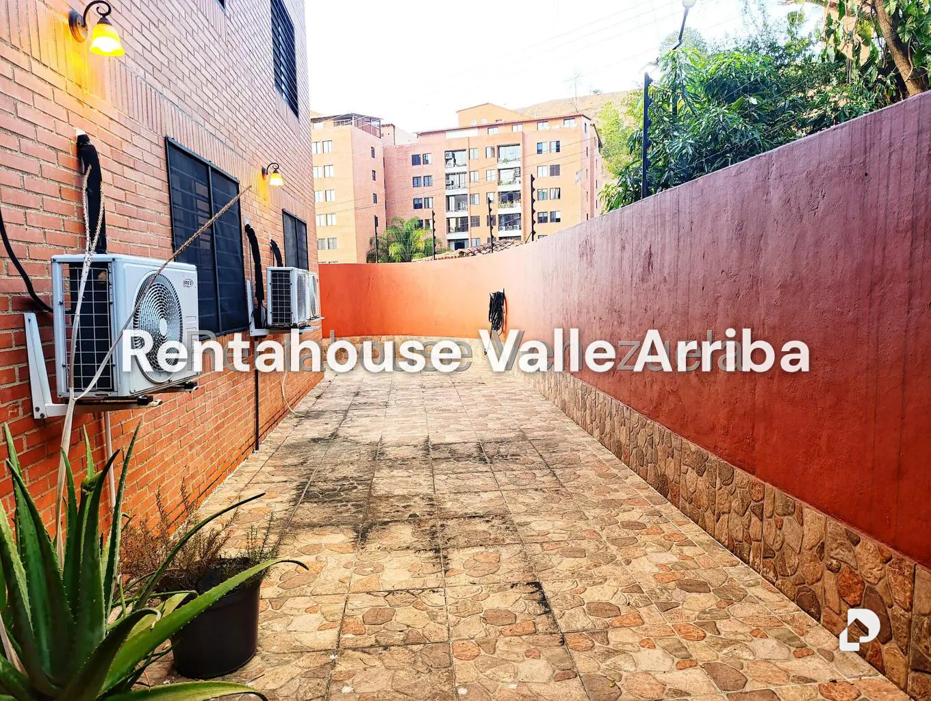 Apartamento en Colinas de La Tahona, Caracas – 28