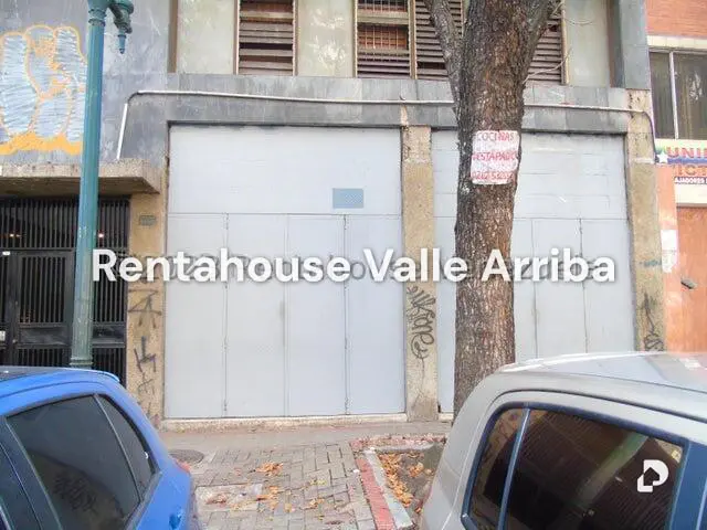 Local comercial en Parroquia La Candelaria, Caracas – 1