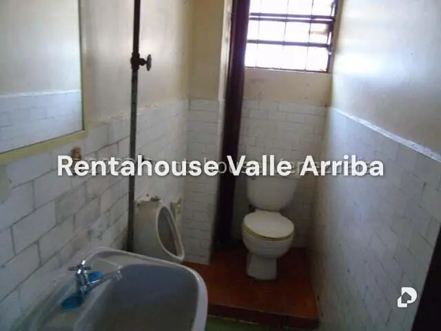 Local comercial en Parroquia La Candelaria, Caracas – 9