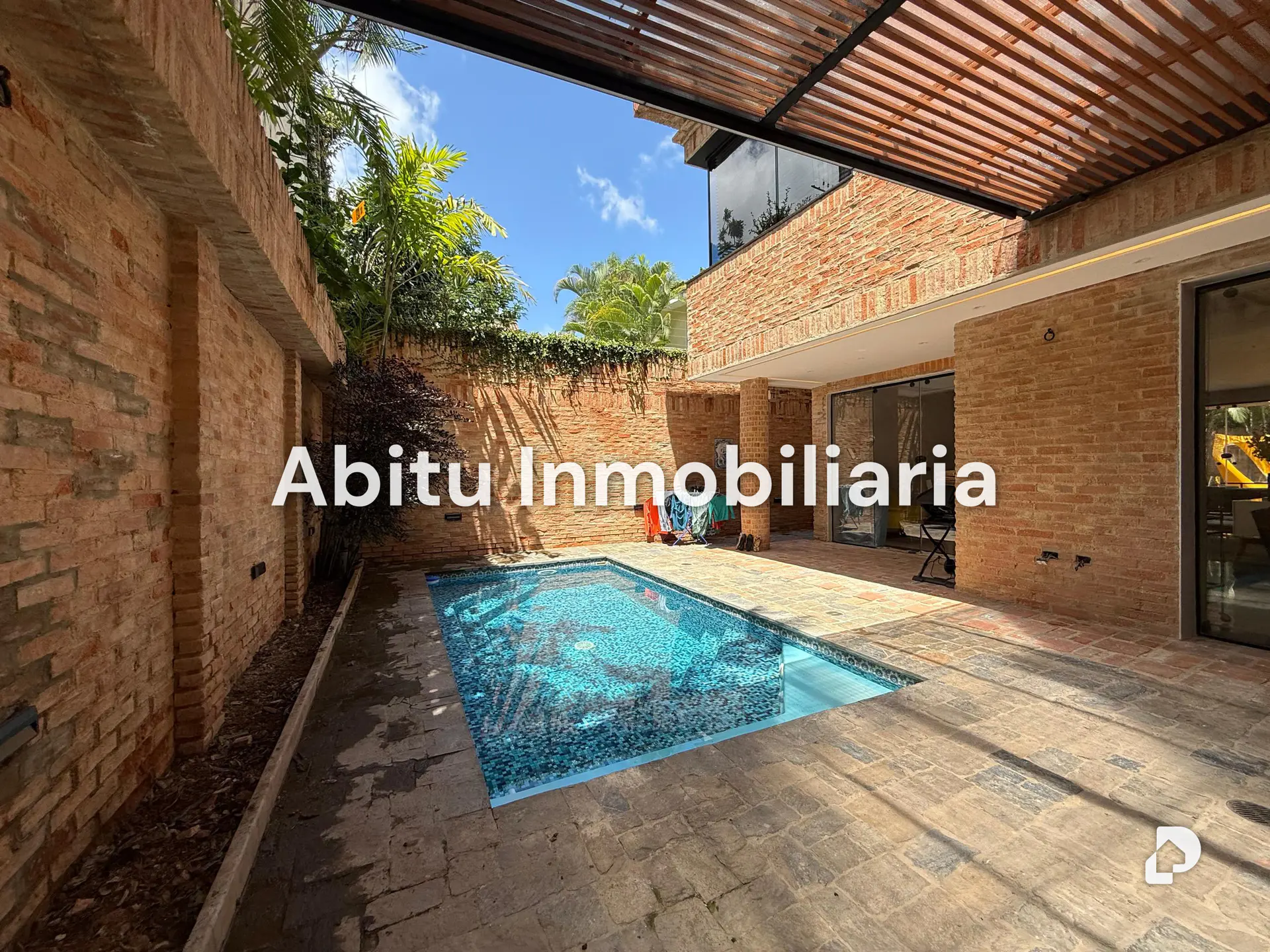 Casa en Los Palos Grandes, Caracas – 4