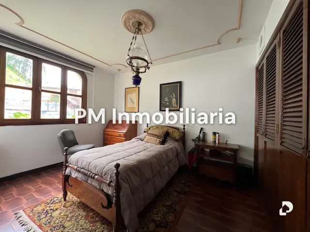 House in La Lagunita, Caracas – 12