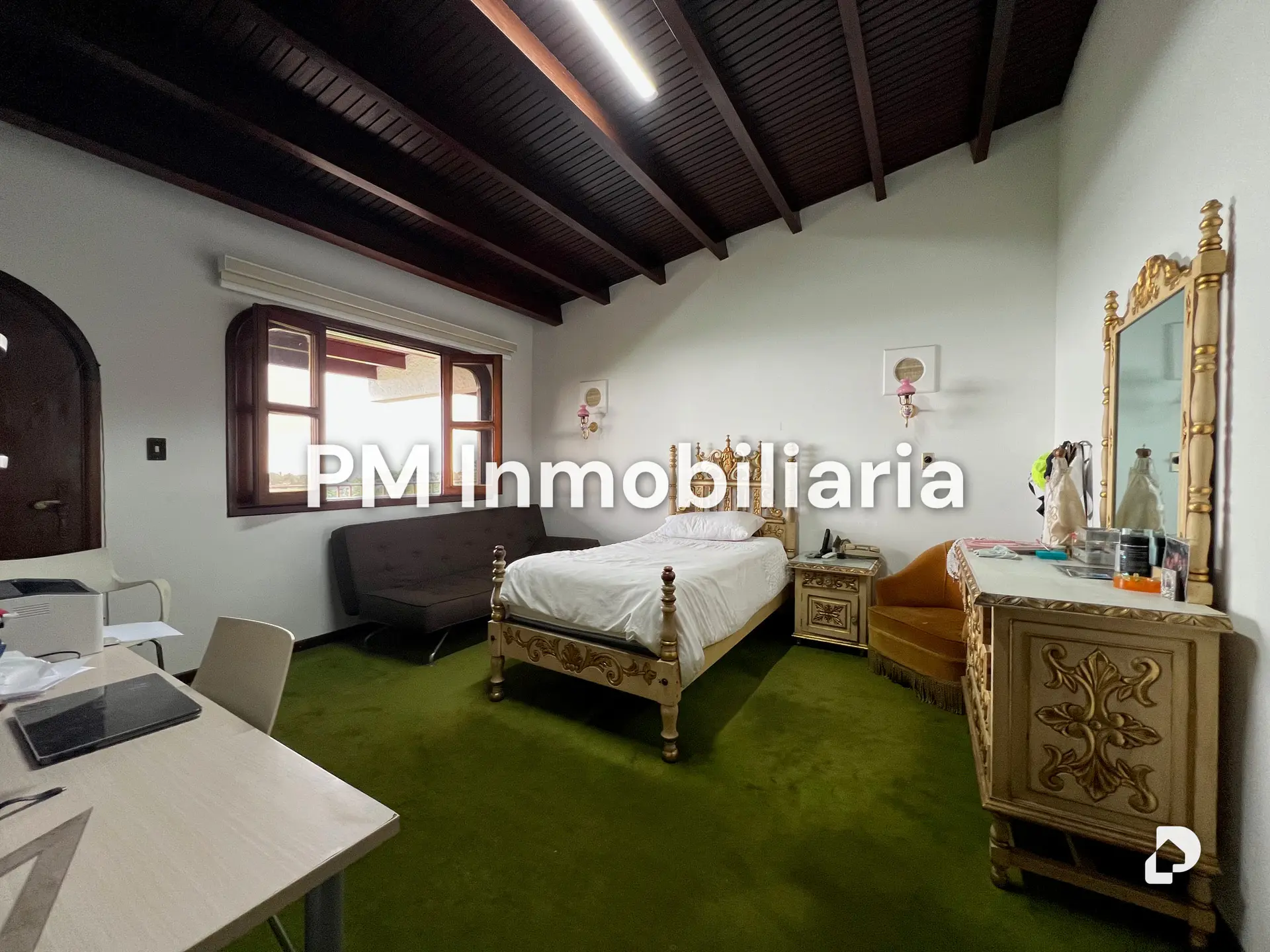 House in La Lagunita, Caracas – 11