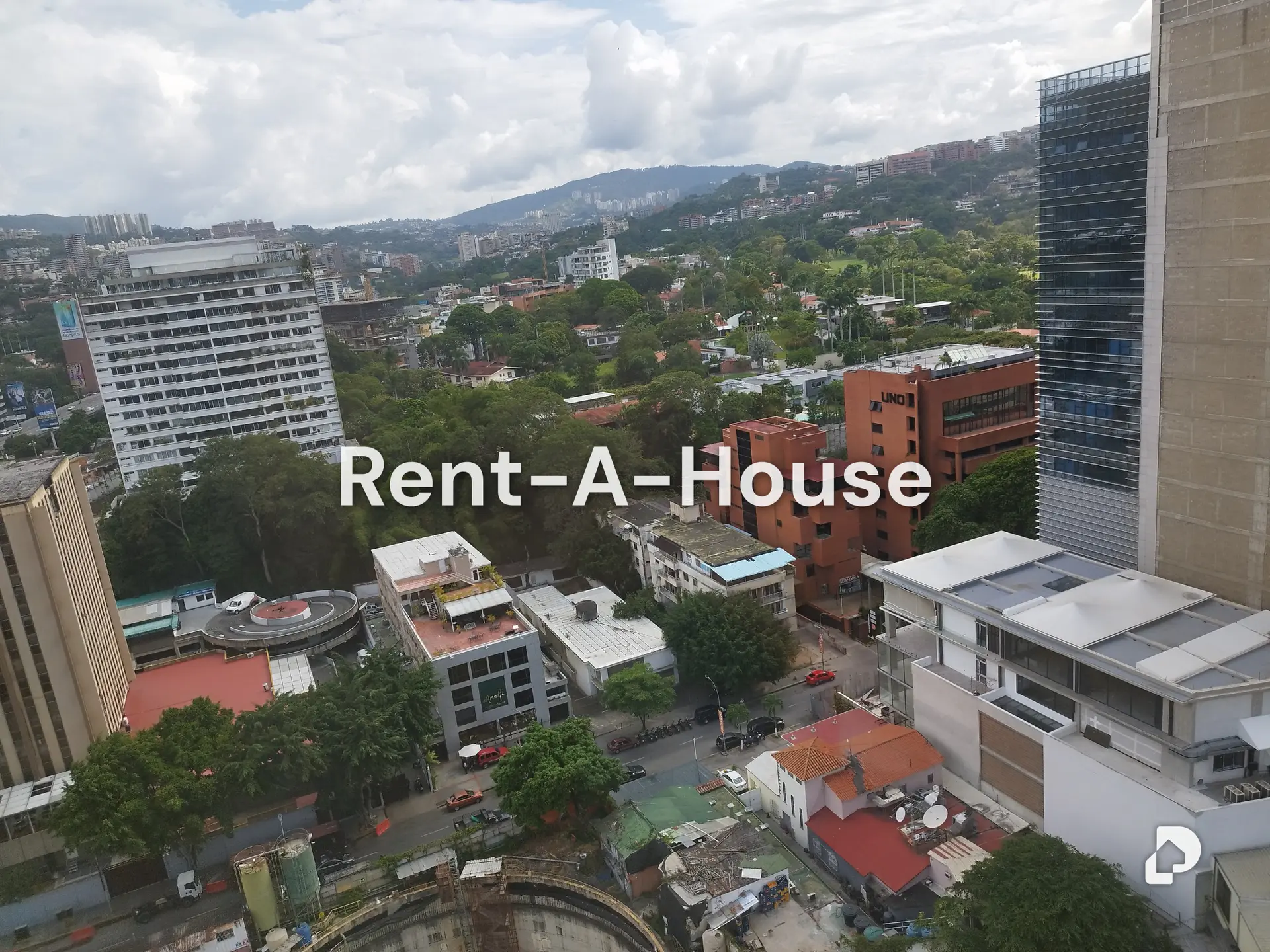 Oficina en Las Mercedes, Caracas – 4