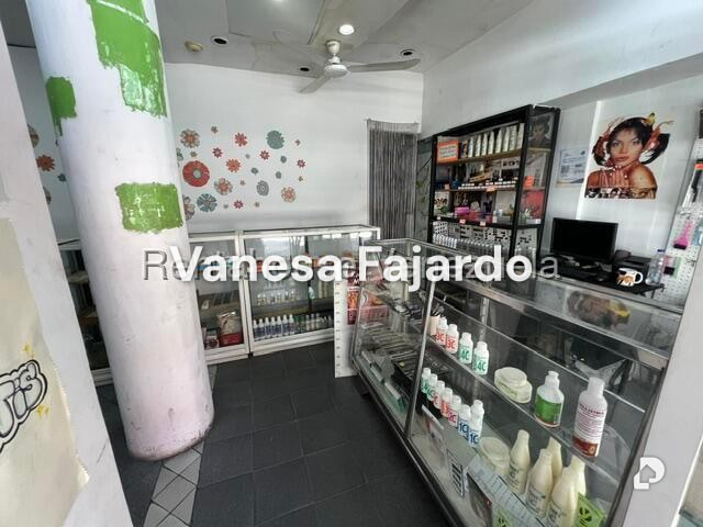 Local comercial en Centro, Caracas – 4