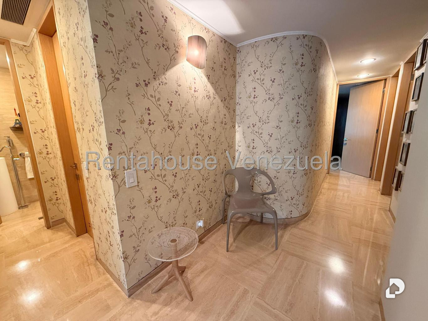 Apartamento en Campo Alegre, Caracas – 12