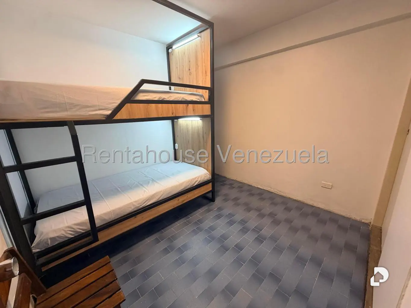 Apartamento en La Urbina, Caracas – 24