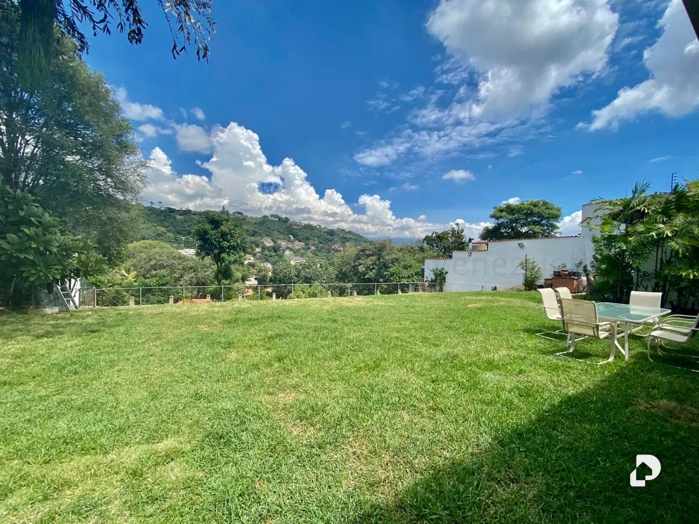 Casa en Prados del Este, Caracas – 12