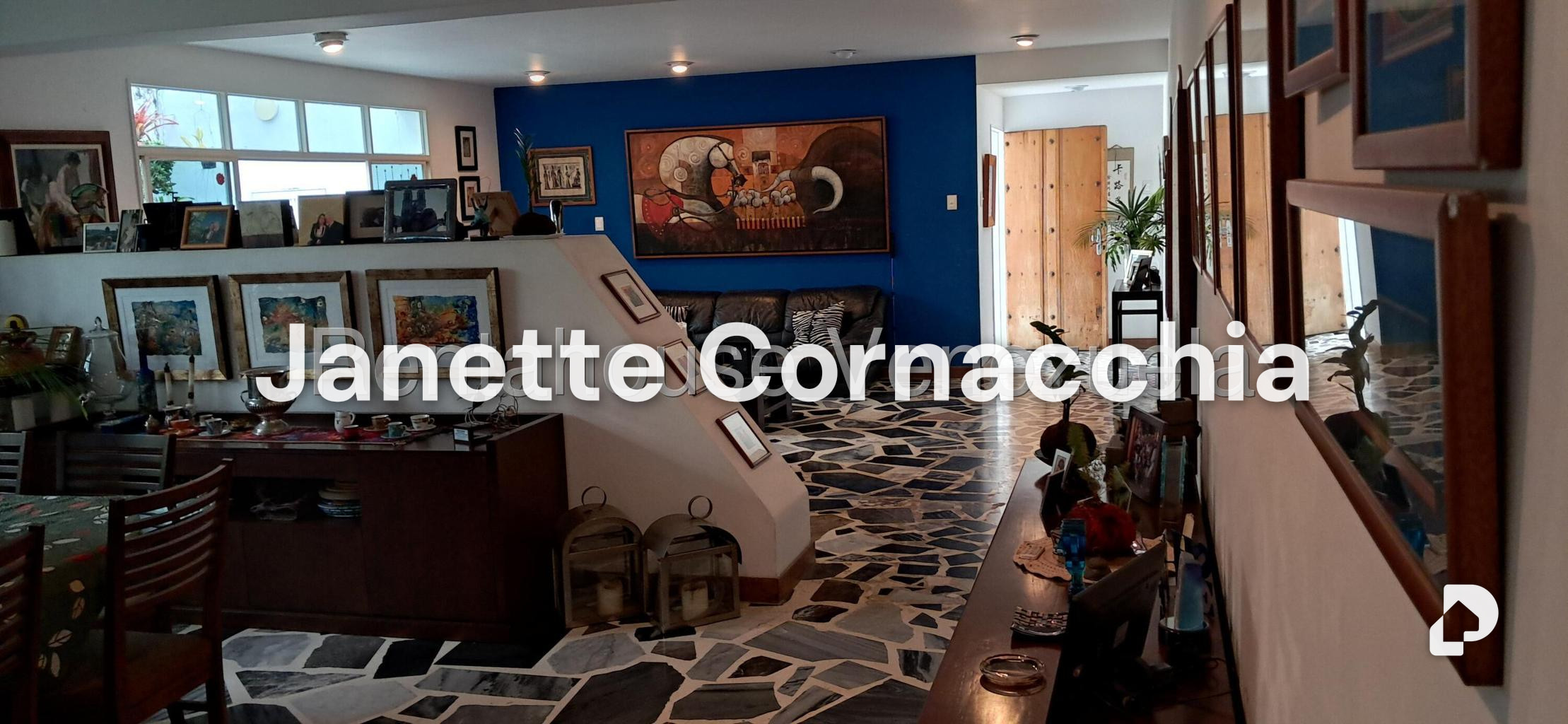 Casa en Altamira, Caracas – 23