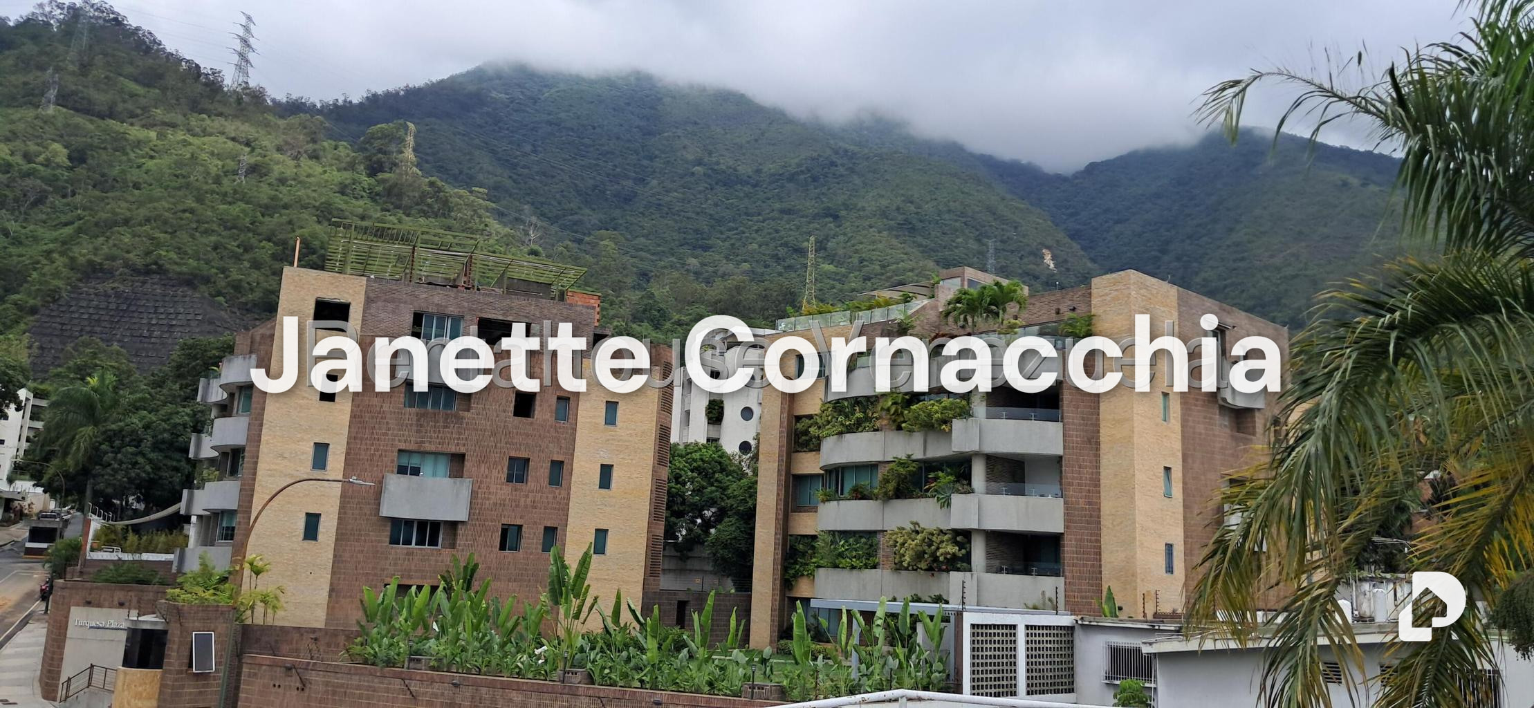 Casa en Altamira, Caracas – 16