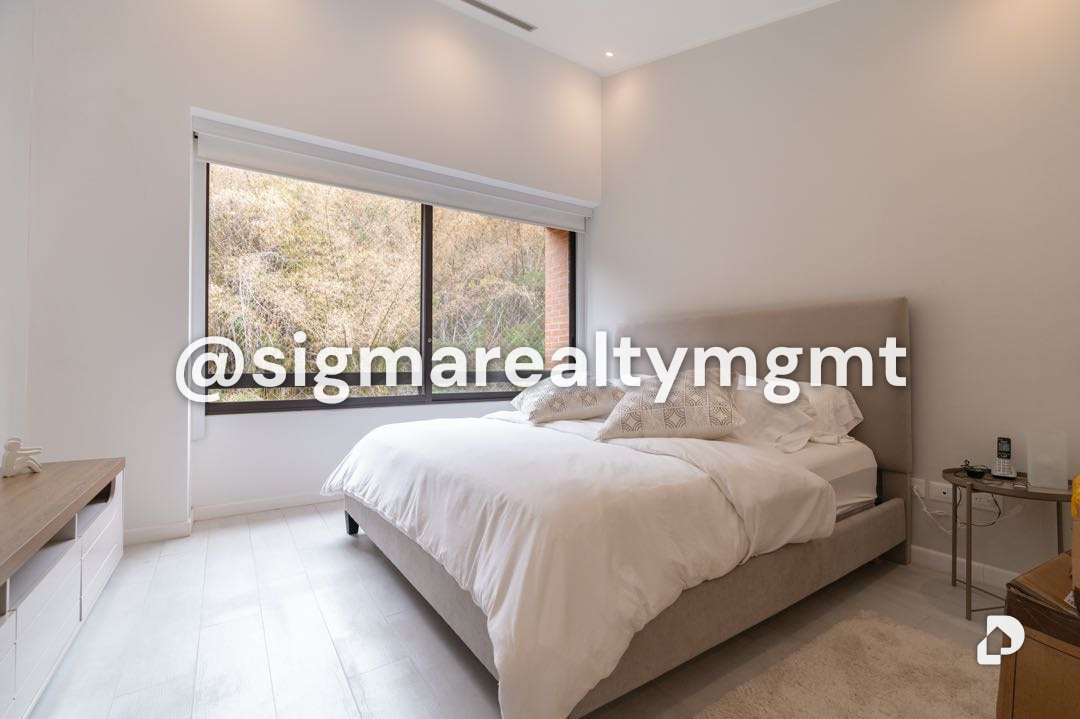 Apartamento en Lomas de La Alameda, Caracas – 13