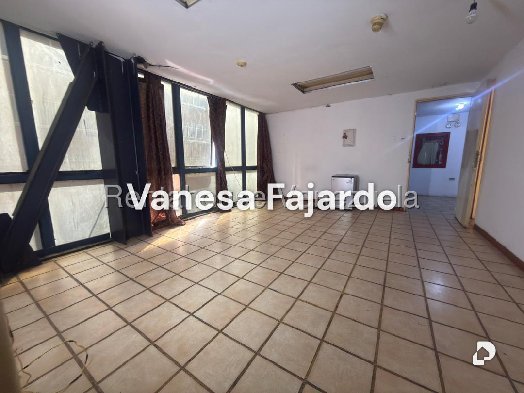Edificio en Parroquia La Candelaria, Caracas – 14
