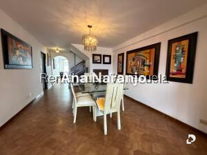 Casa en Alto Prado, Caracas – 15