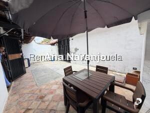 Casa en Alto Prado, Caracas – 10