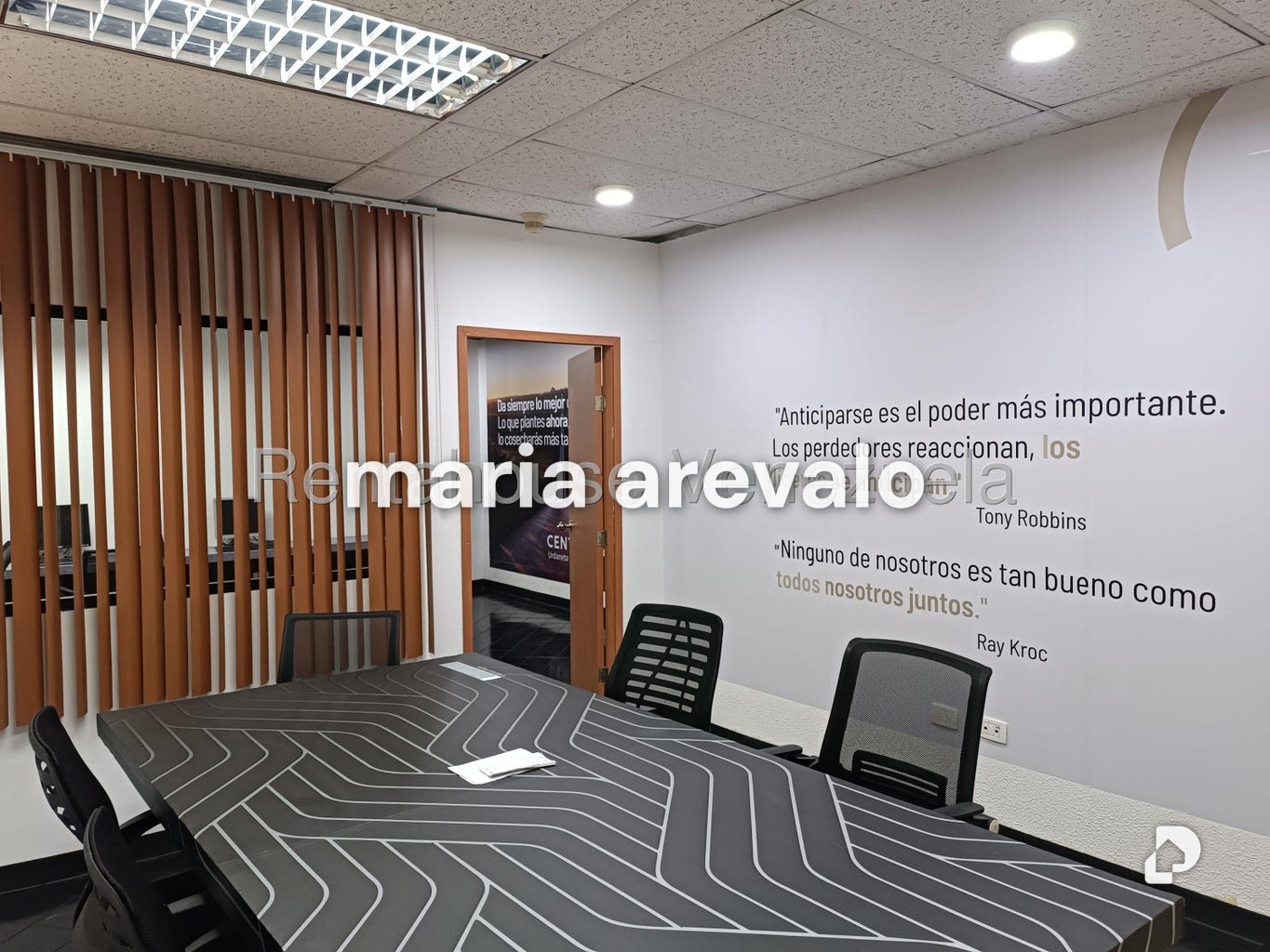 Oficina en Parroquia La Candelaria, Caracas – 2