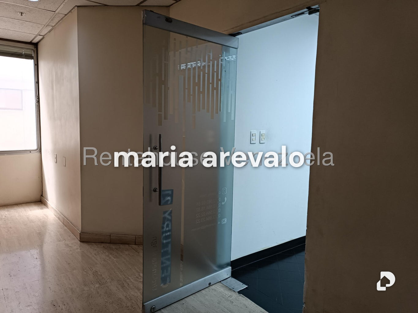 Oficina en Parroquia La Candelaria, Caracas – 3