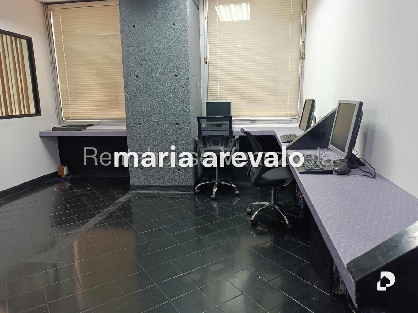 Oficina en Parroquia La Candelaria, Caracas – 6