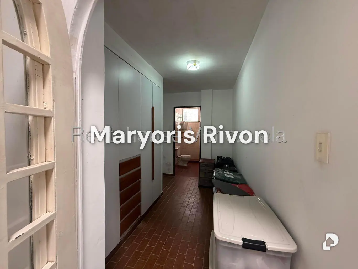 Casa en Alto Prado, Caracas – 15