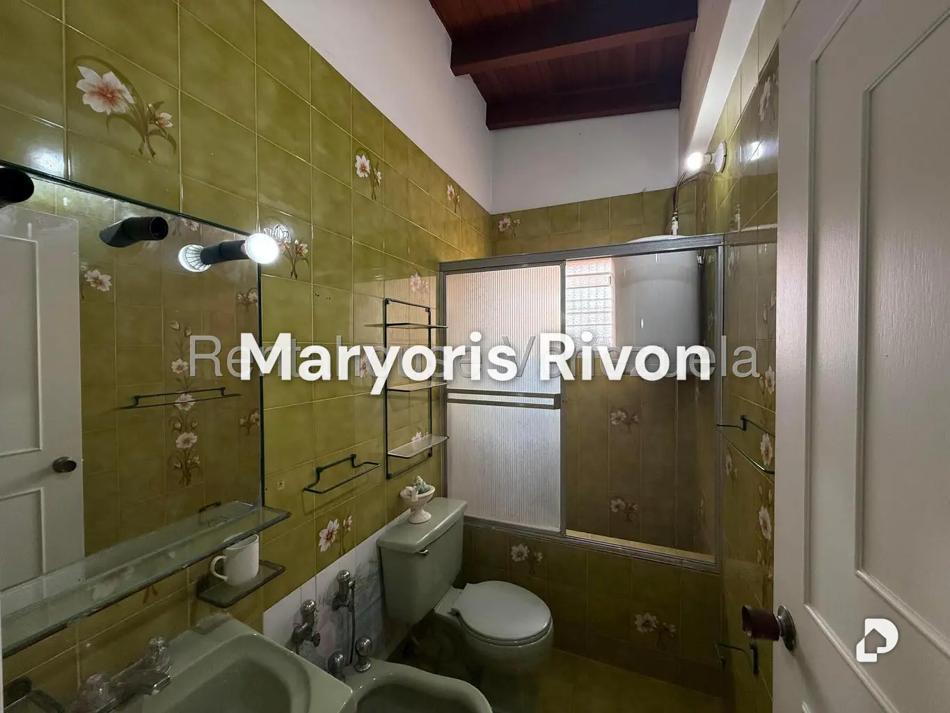 Casa en Alto Prado, Caracas – 28