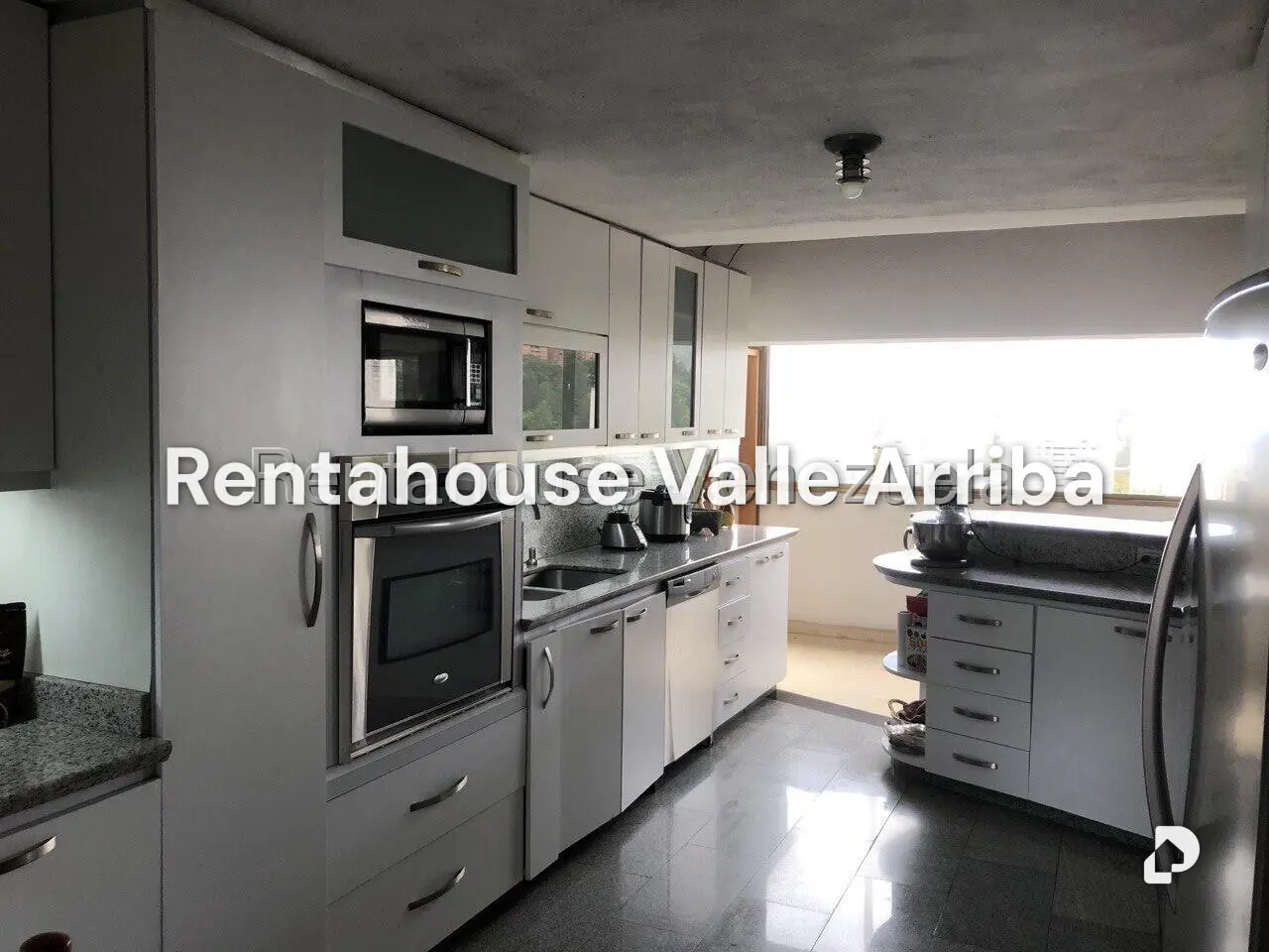 Apartment in Manzanares, Caracas – 11