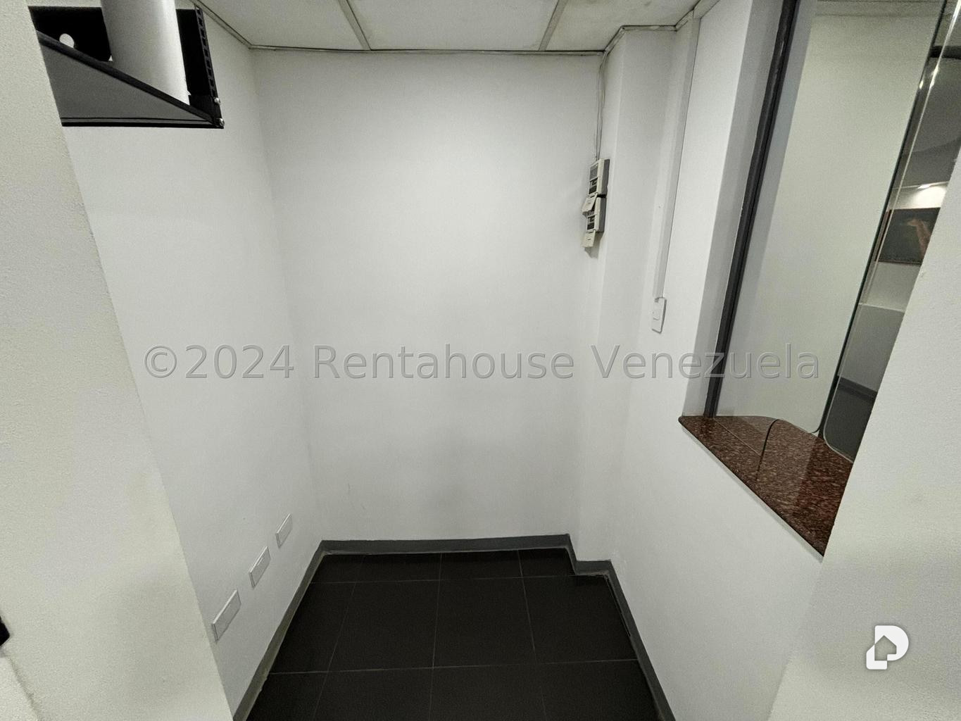 Oficina en Chacao, Caracas – 13
