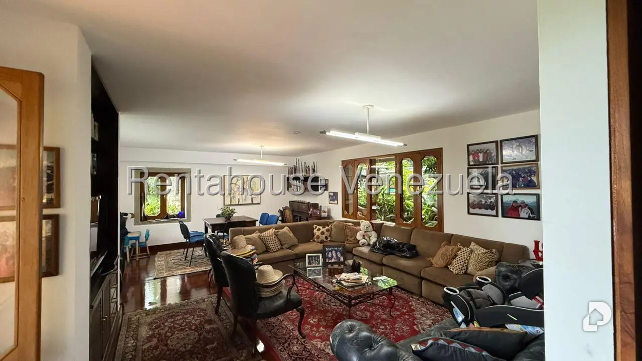 Casa en Oripoto, Caracas – 9