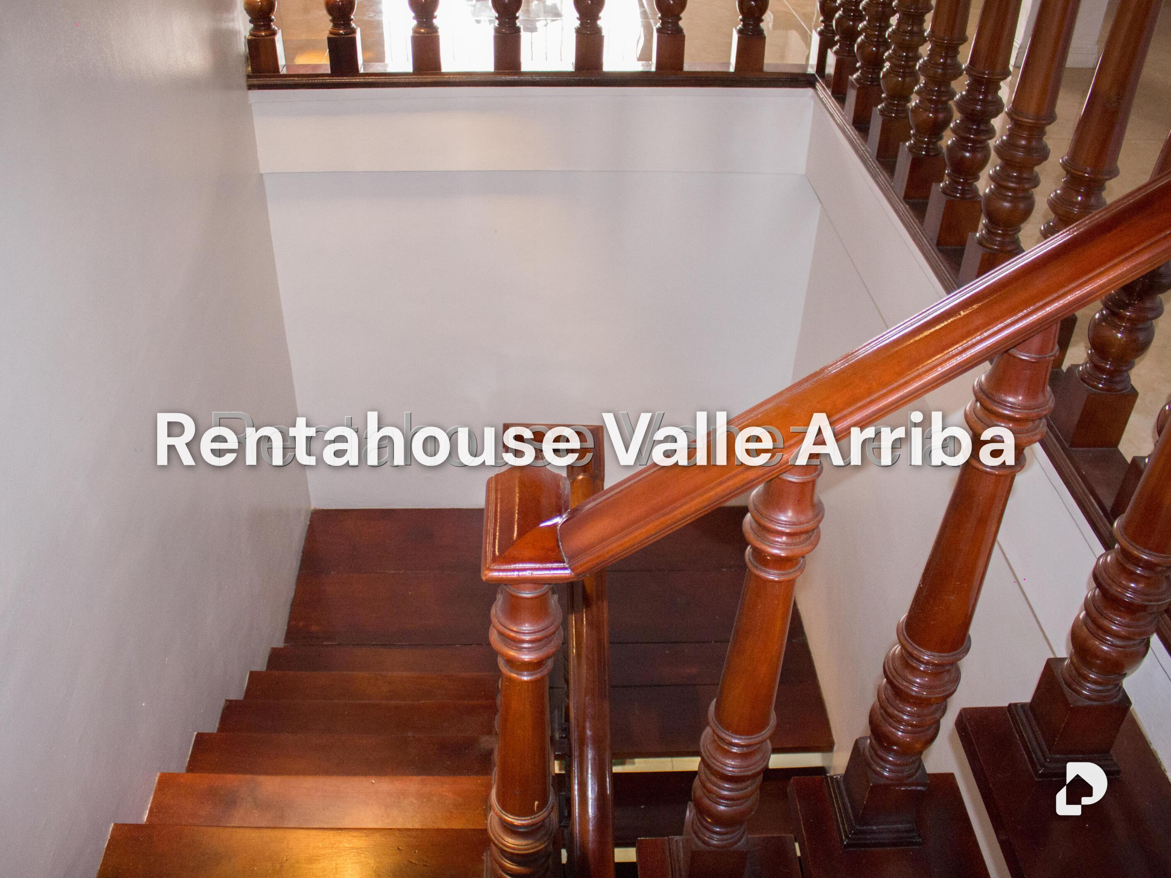 Casa en Colinas de Vista Alegre, Caracas – 20