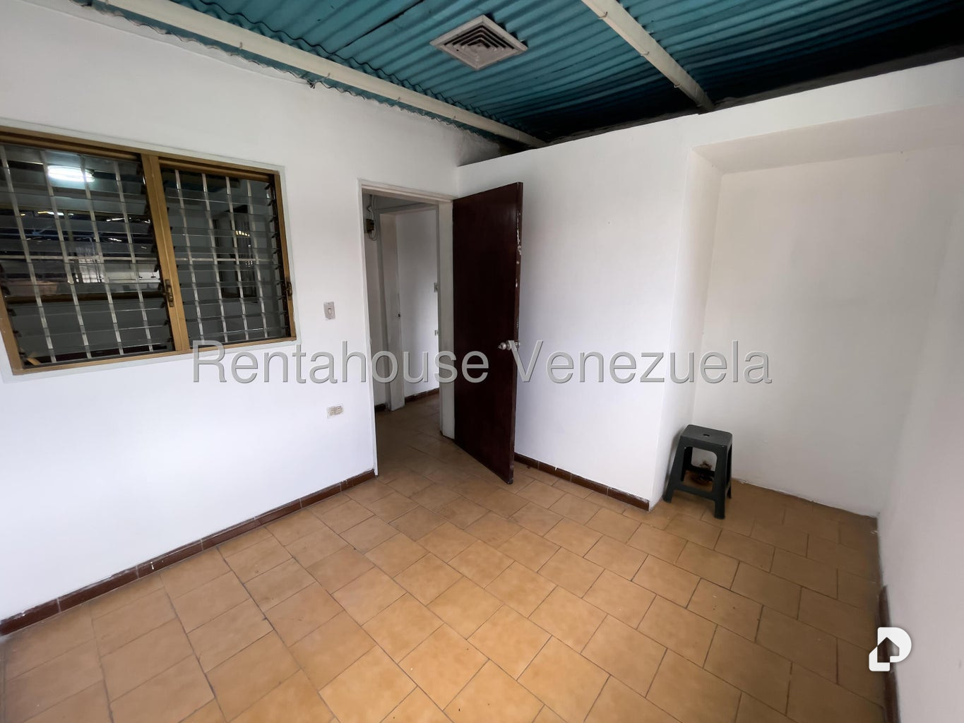 Warehouse in Boleíta Sur, Caracas – 32