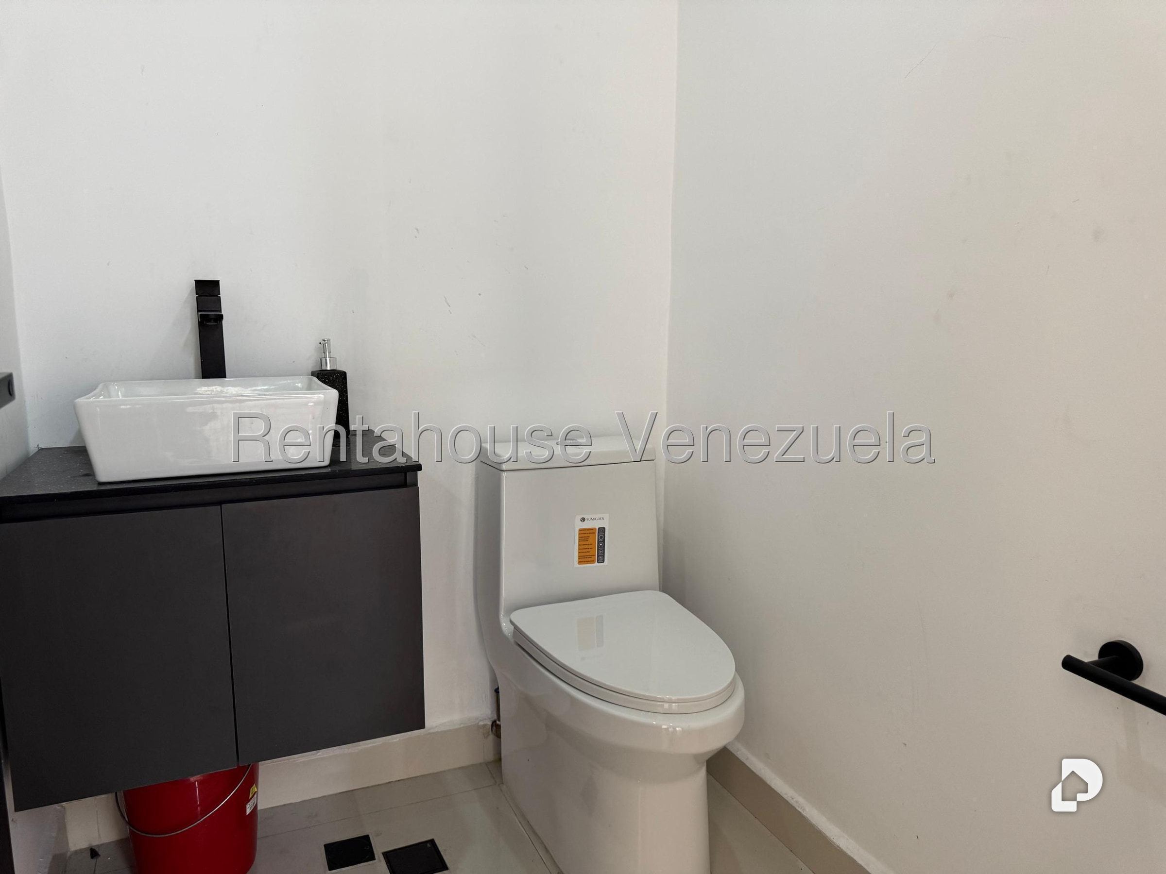 Oficina en Los Dos Caminos, Caracas
