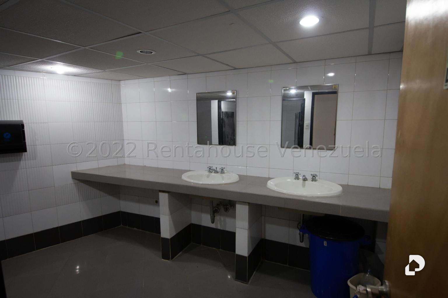 Local comercial en Chacao, Caracas – 15